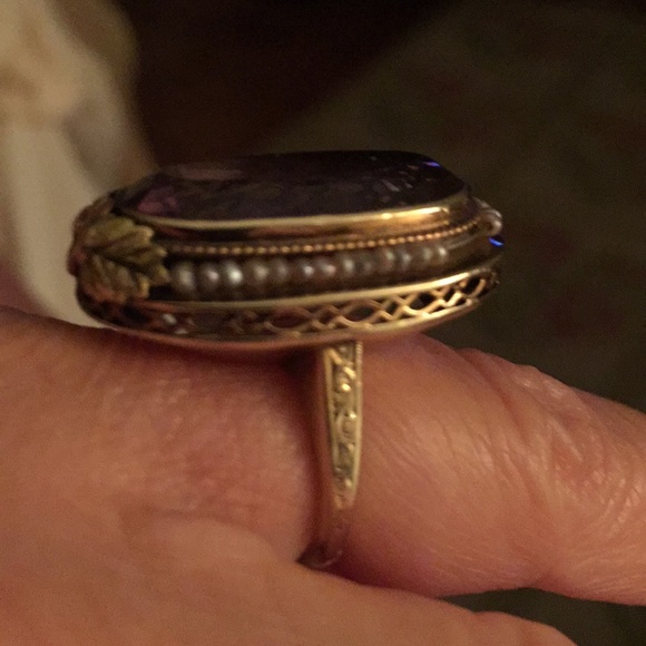 14 kt. ANTIQUE Amethyst w/seed pearls ring - Picture 2 of 13